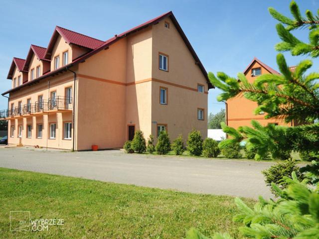 Osrodek Wczasowo-Kolonijny Bazylak Rewal Bed & Breakfast Exterior photo